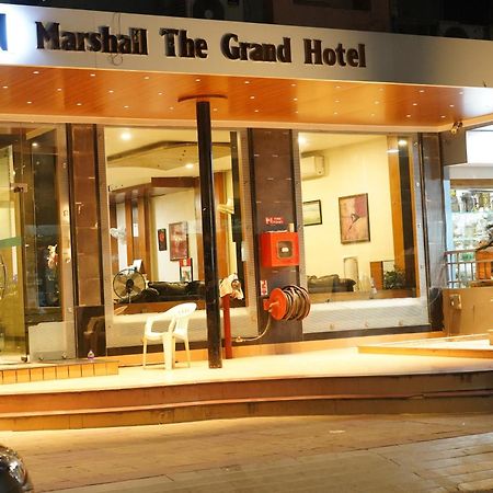 Marshall The Grand Hotel Amhedabad Dış mekan fotoğraf