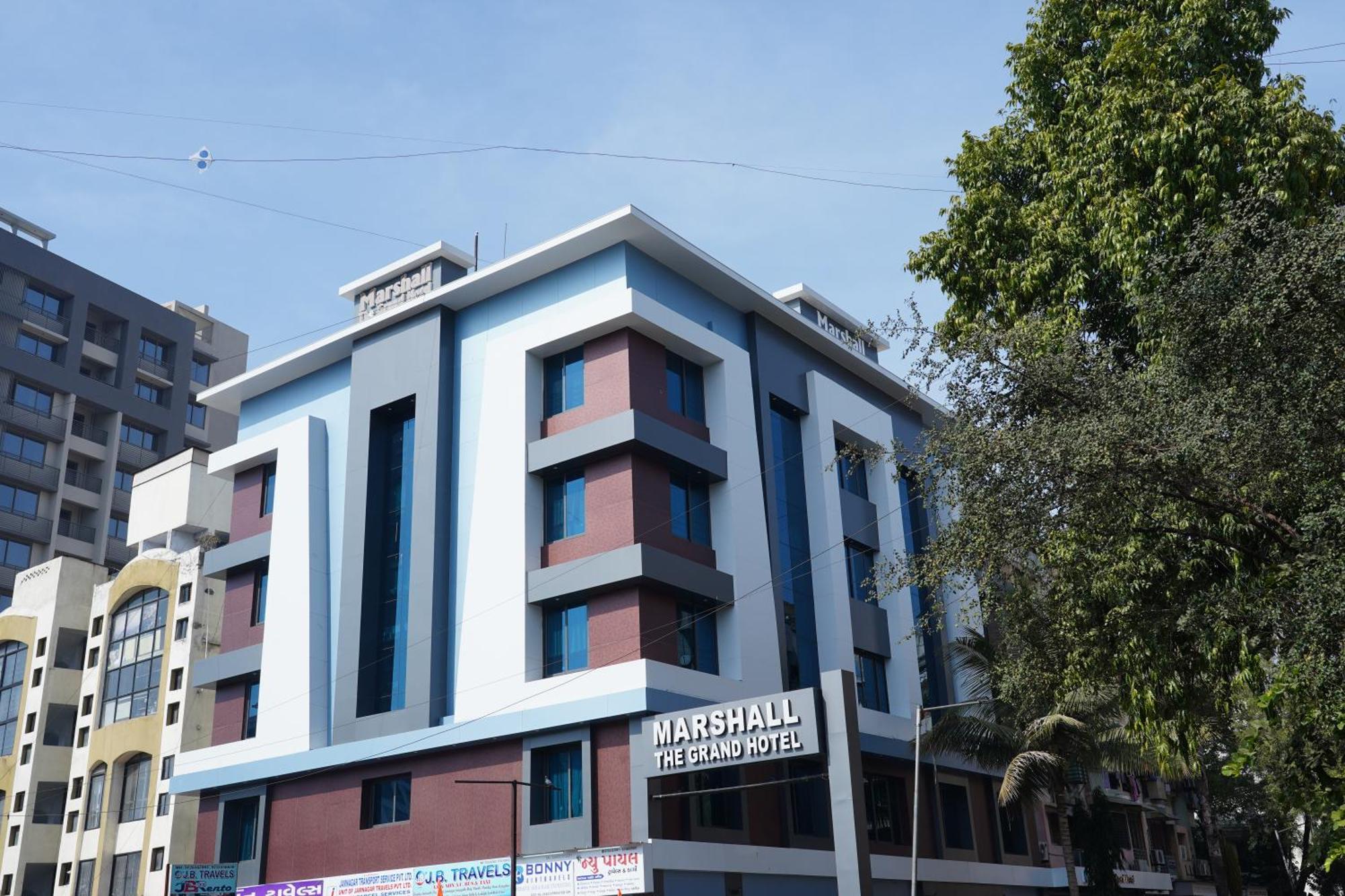 Marshall The Grand Hotel Amhedabad Dış mekan fotoğraf