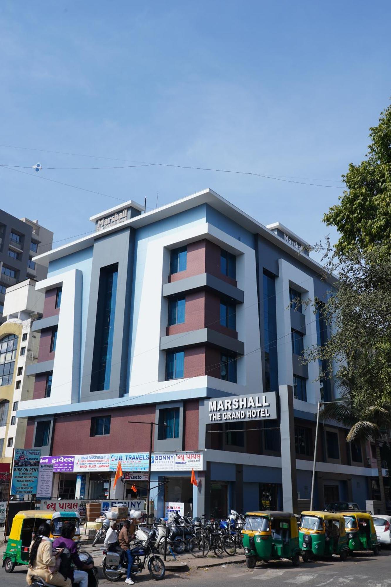 Marshall The Grand Hotel Amhedabad Dış mekan fotoğraf