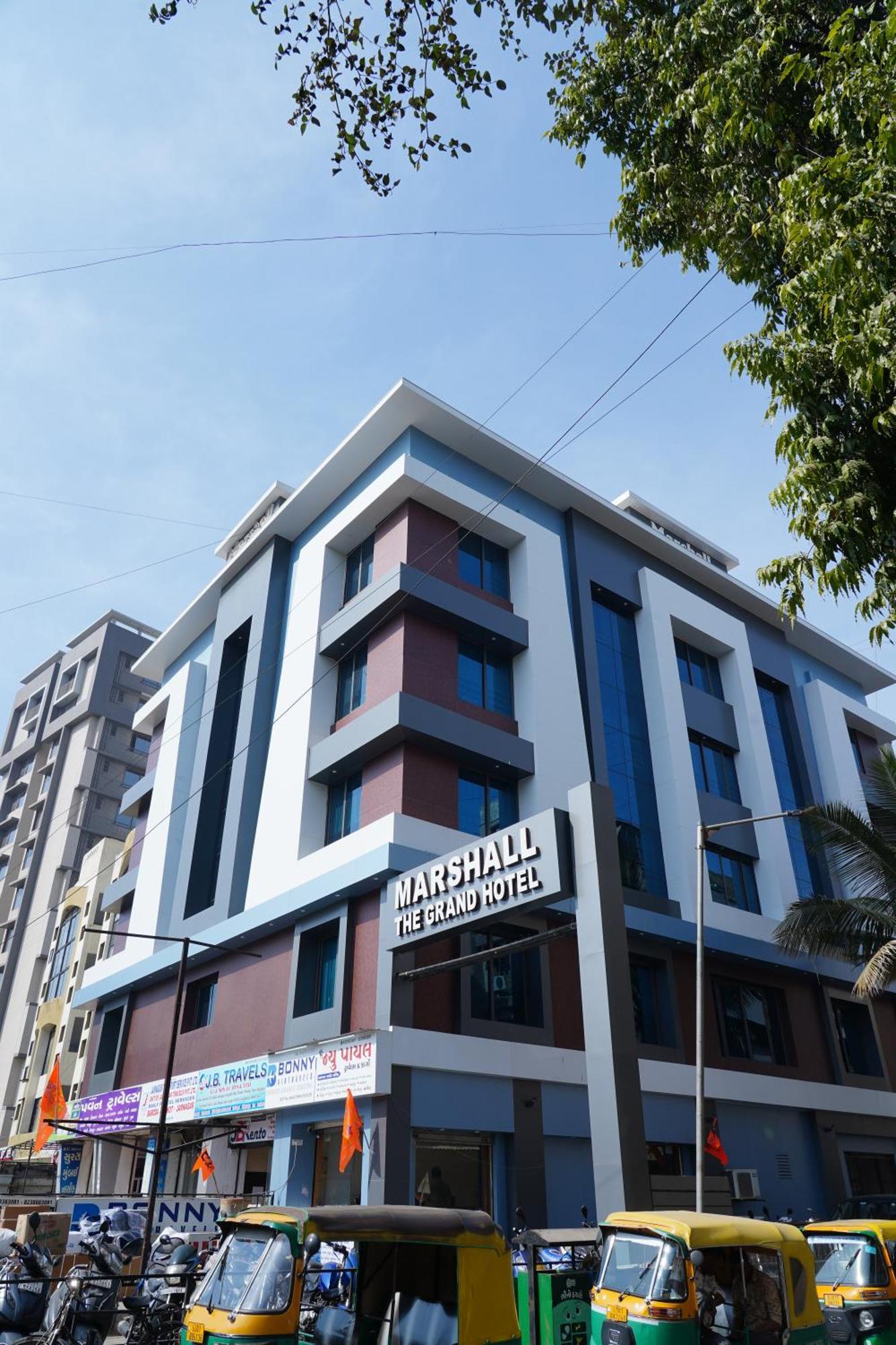 Marshall The Grand Hotel Amhedabad Dış mekan fotoğraf