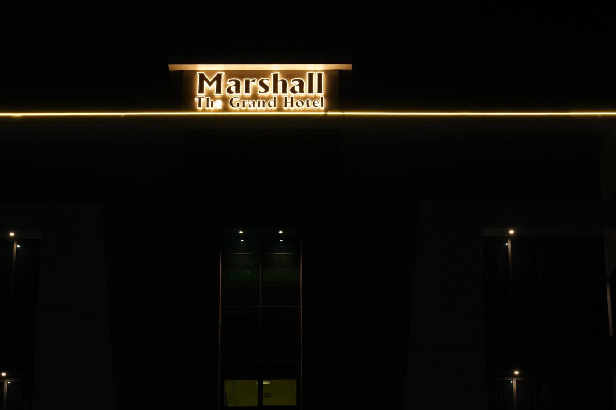 Marshall The Grand Hotel Amhedabad Dış mekan fotoğraf